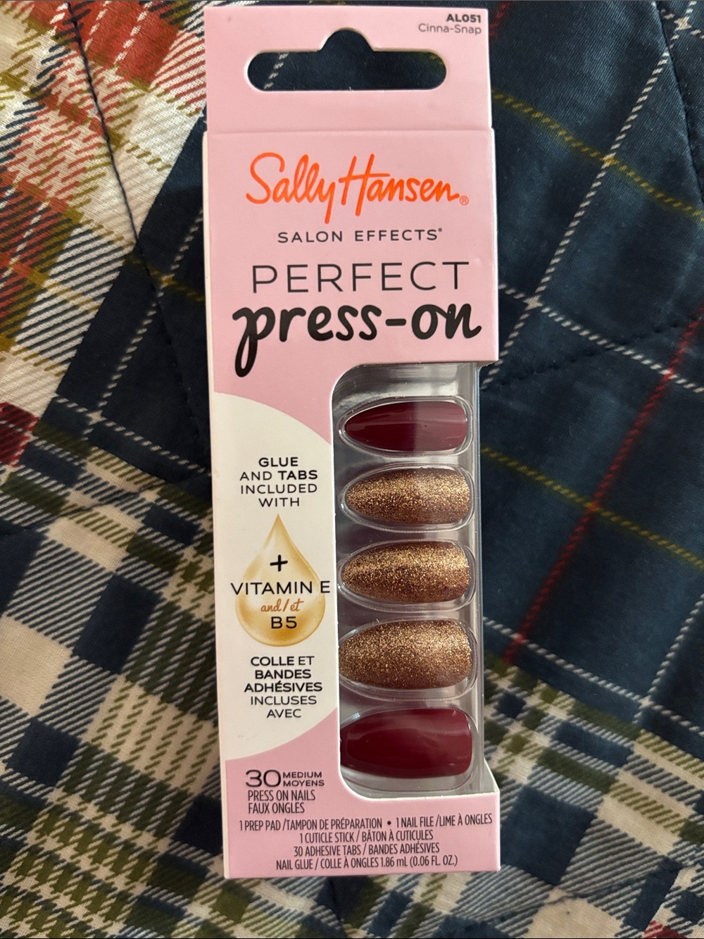 Sally Hansen Perfect Press-On Nails in Burgundy & Gold